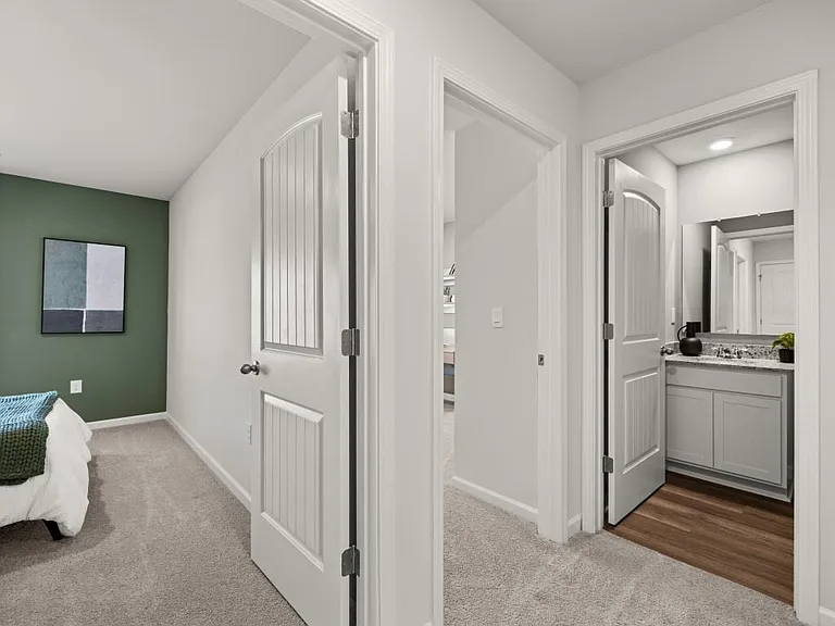 5976 Skylar Dr — Photo 9