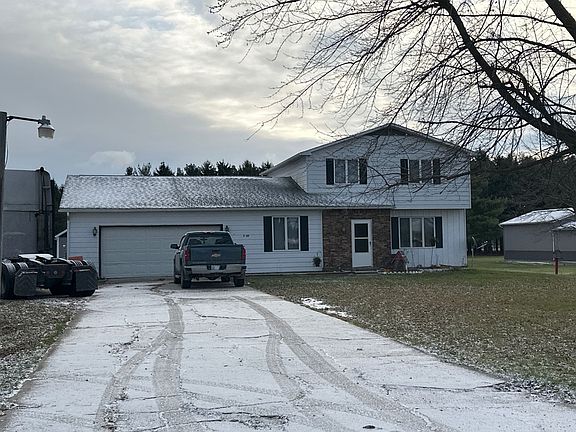 2nd image of 7864 Wildcat Rd