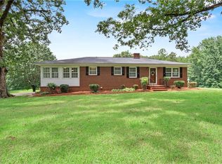 186 Garren Town Rd, Asheboro, NC 27205