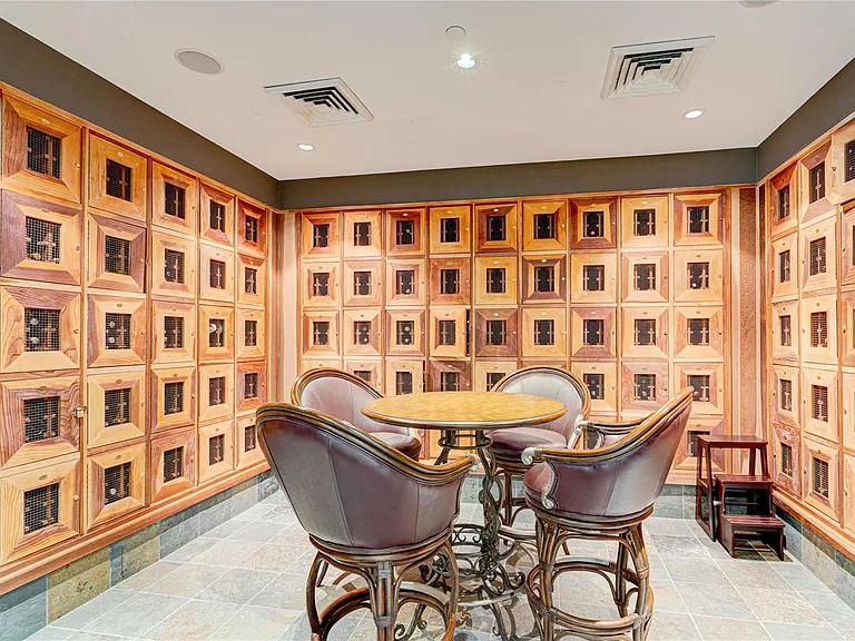4240 Galt Ocean Dr #1006 — Photo 36