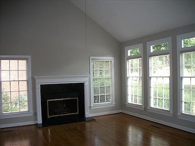 2nd image of 3720 Surrey Way Ct