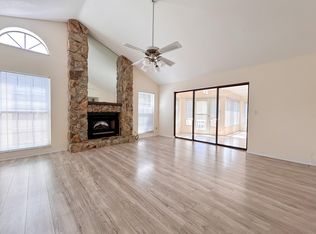 7994 Jaywood Rd, Seminole, FL 33777