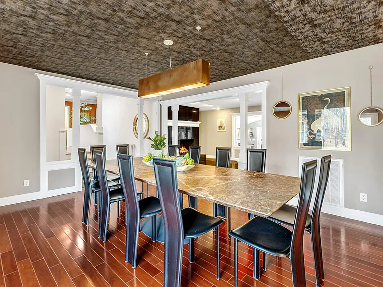 1126 Trailwood Dr — Photo 51