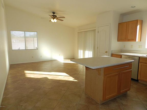 4th image of 2682 W Cezanne Cir