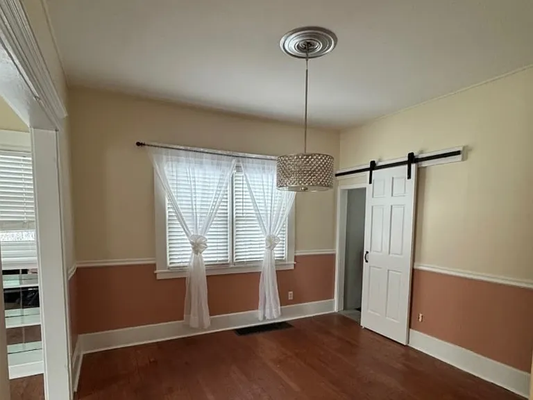 420 Stinard Ave — Photo 3