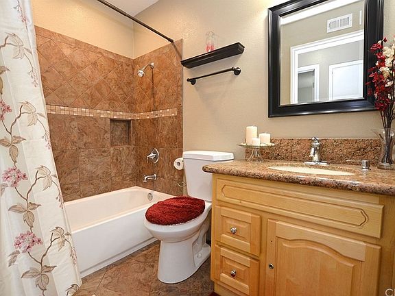 5th image of 1201 E Deerfield Ct