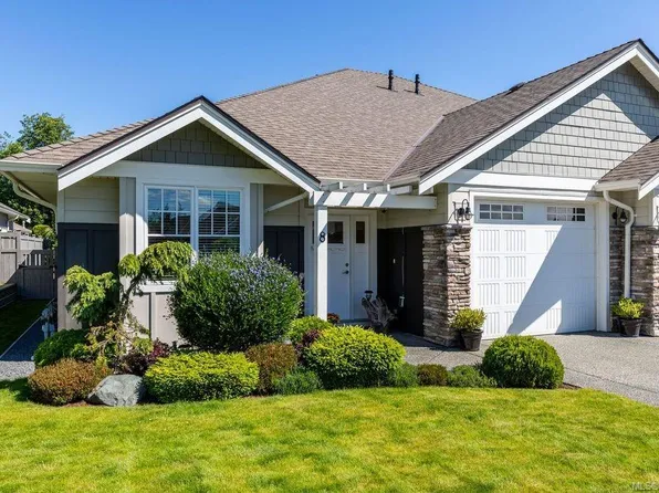 2991 N Beach Dr #8, Campbell River, BC V9W 0B5