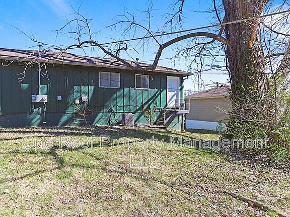3rd image of 1538 N 63rd Ter