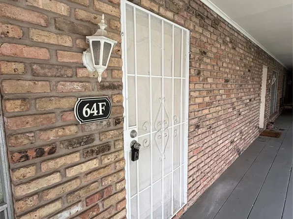 2201 Fountain View Dr APT 64F, Houston, TX 77057
