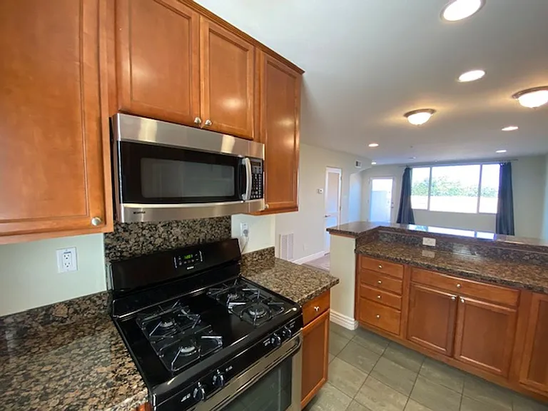 172 Mar Vista Dr — Photo 11
