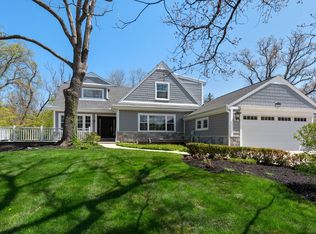 1111 Hohlfelder Rd, Glencoe, IL 60022