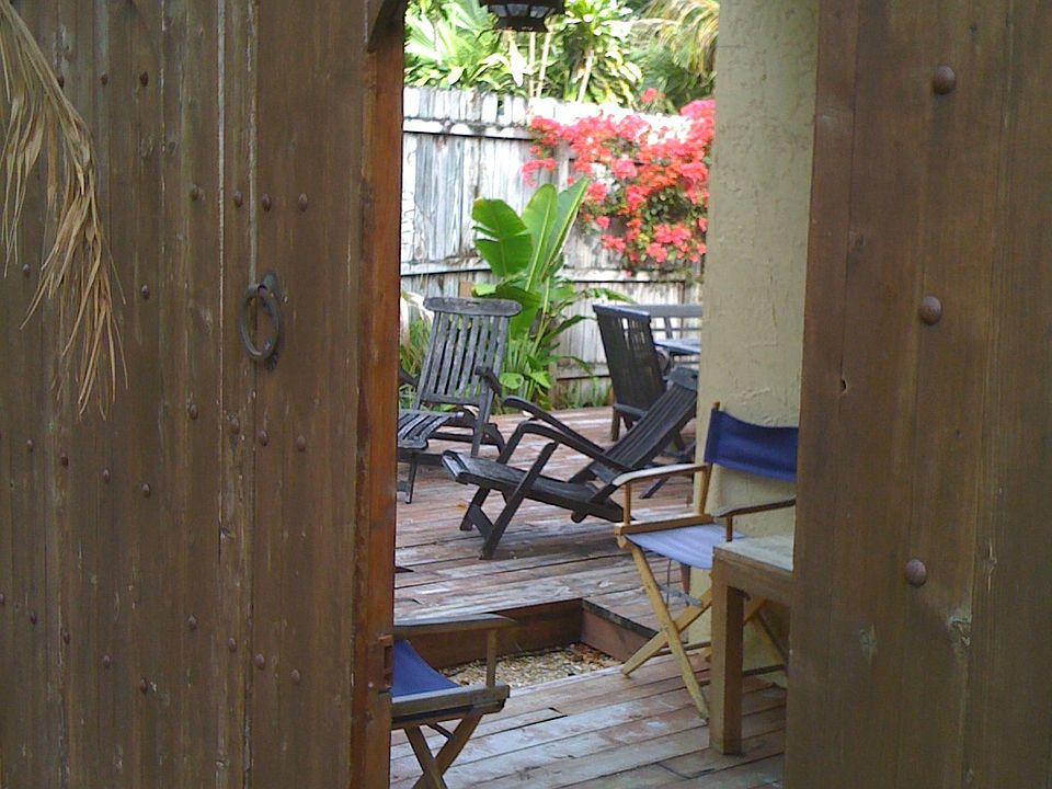 1st image of 3222 Gifford Ln #2