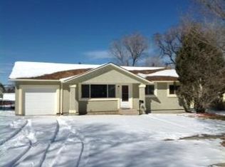 1626 Holmes Dr, Colorado Springs, CO 80909