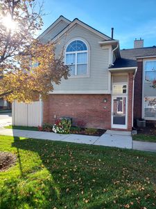 16423 Claremont Dr S, Clinton Township, MI, 48038