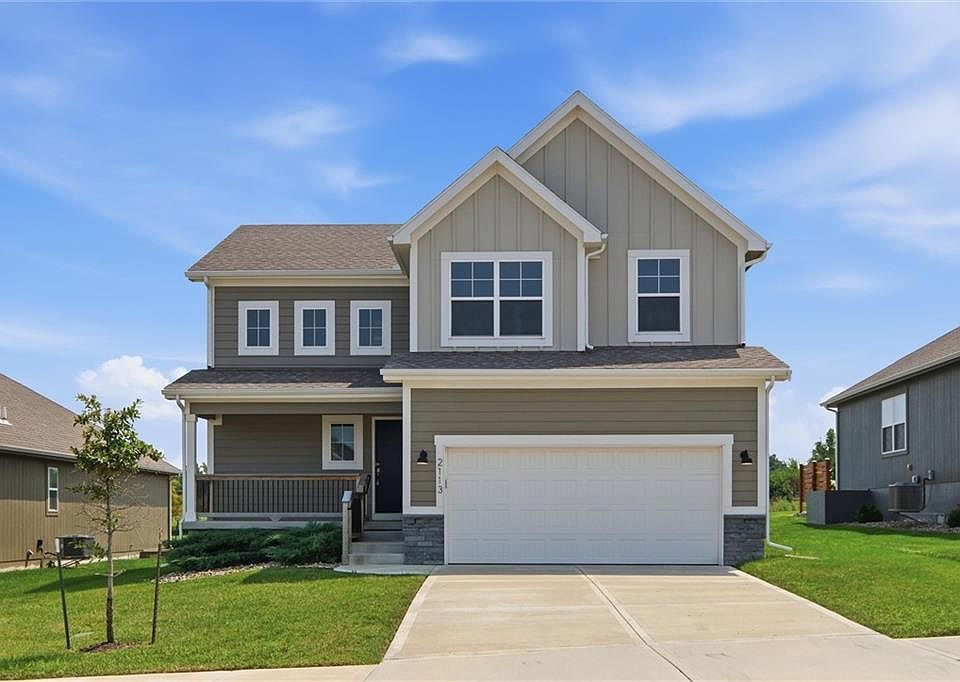 1st image of 2113 SW Rutherford Dr