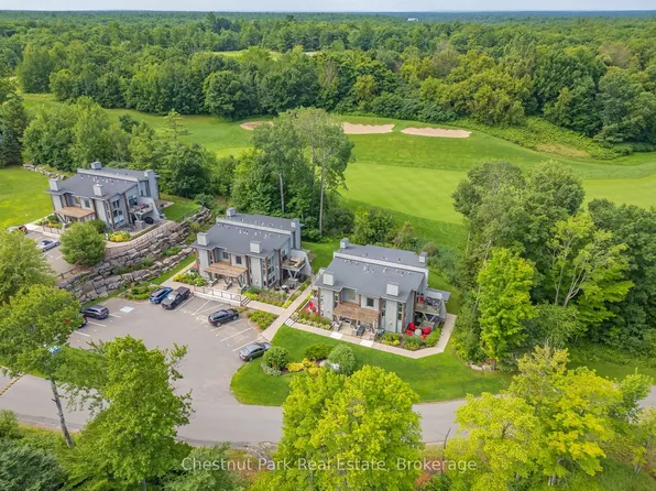 10 Carrick Trl, Gravenhurst, ON P1P 0A6