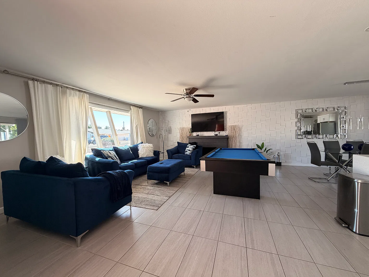 3 bed, 1583 sqft, $3,500 — Photo 1