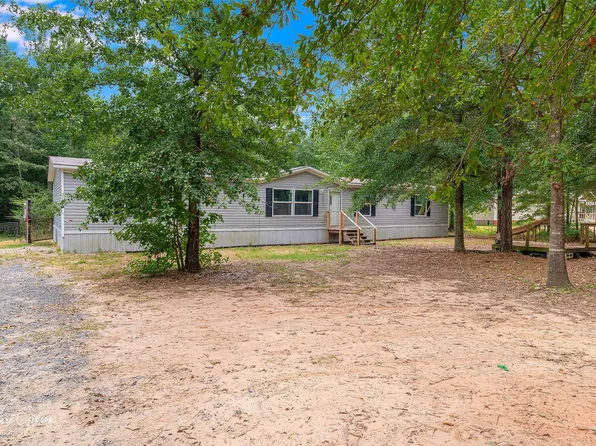 9383 Carrera Rd, Mooringsport, LA 71060