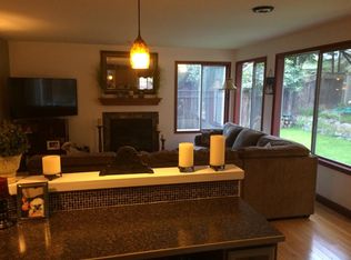 15522 157th Ct SE, Renton, WA 98058