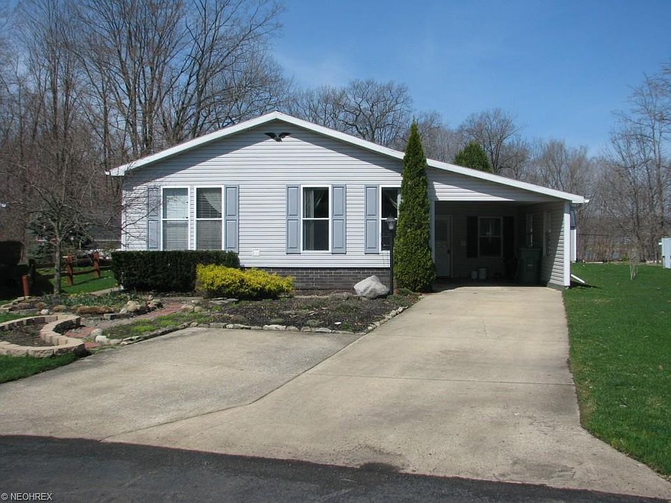 1st image of 170 Lakeview Ln