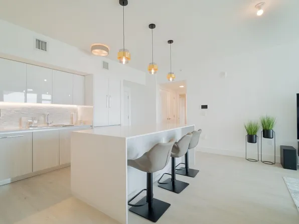 111 SE 1st Ave, Delray Beach, FL