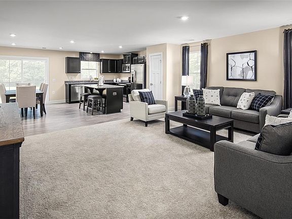 2nd image of 1656 Leslie Way
