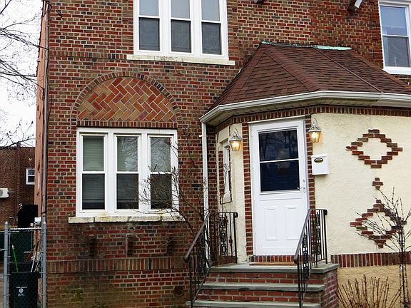2nd image of 9508 243rd St