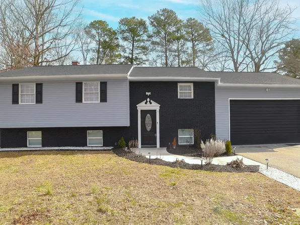 21488 Morris Dr, Lexington Park, MD 20653