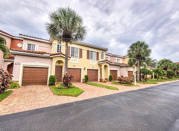 3rd image of 20321 Estero Gardens Cir Unit 205