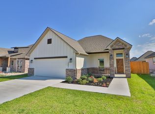 2807 Spector Dr, Bryan, TX 77808