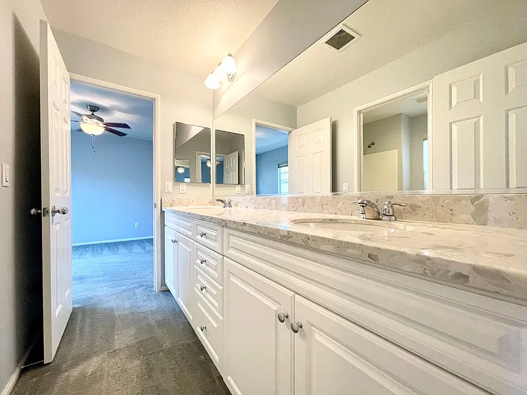 617 Calle Vibrante — Photo 12