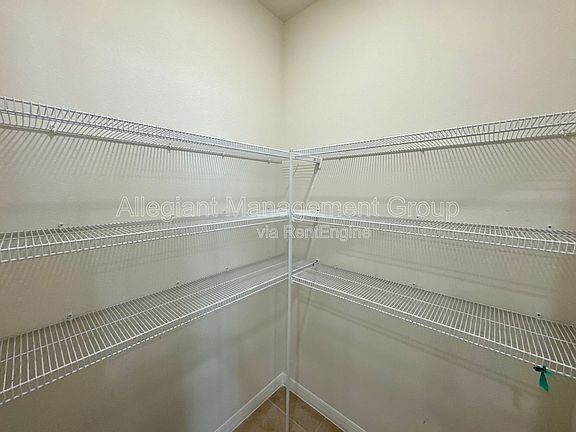 5th image of 5371 Pine Lilly Dr