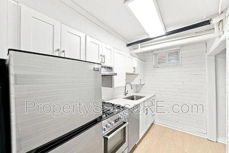 1 bed, 1.0 bath, $1,075 — Photo 4