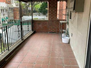 25-43 31st St #2R, Astoria, NY 11102