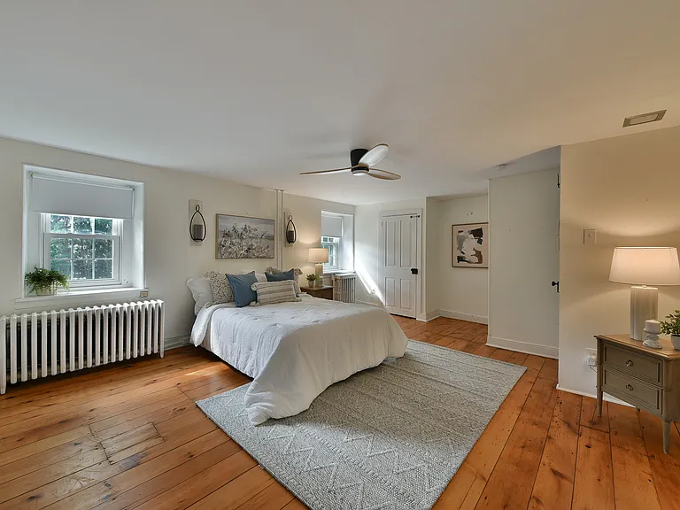 966 Paige Ct — Photo 16