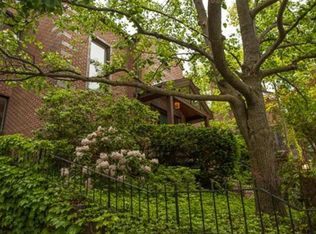 15 Oakvale Rd, Newton, MA 02468