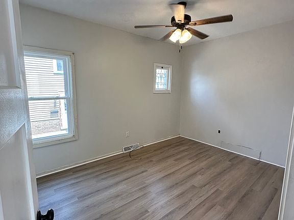 5th image of 1298 Idlewood Ave Unit 1
