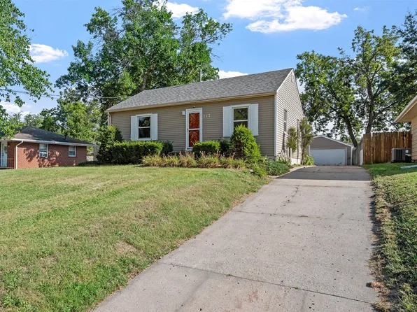 217 E Park Ave, Des Moines, IA 50315