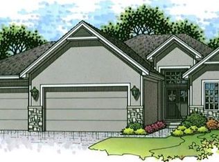 18652 Theden St, Spring Hill, KS 66083