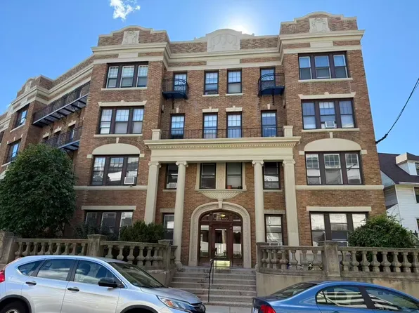 32 Sidlaw Rd APT 6, Brighton, MA 02135