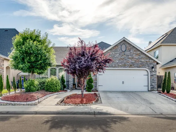 3423 N Apricot Ave, Fresno, CA 93727