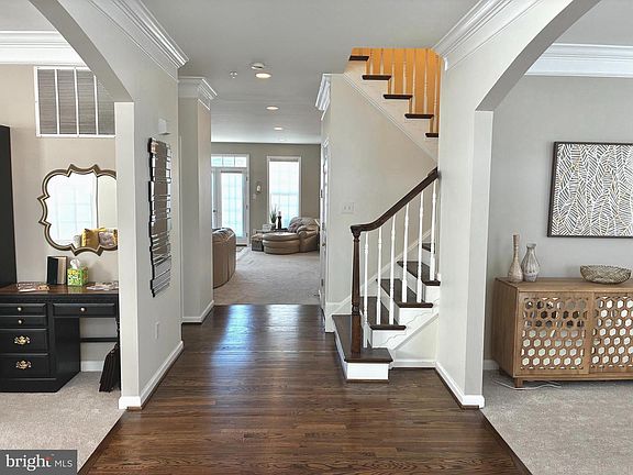 3rd image of 14301 Lightfoot St