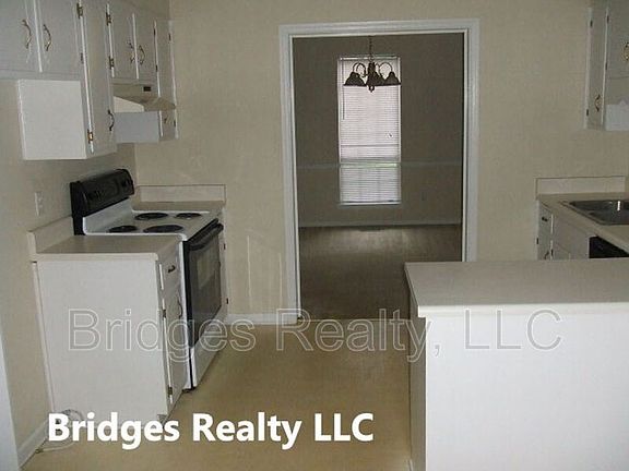 3rd image of 259 Ashton Woods Dr