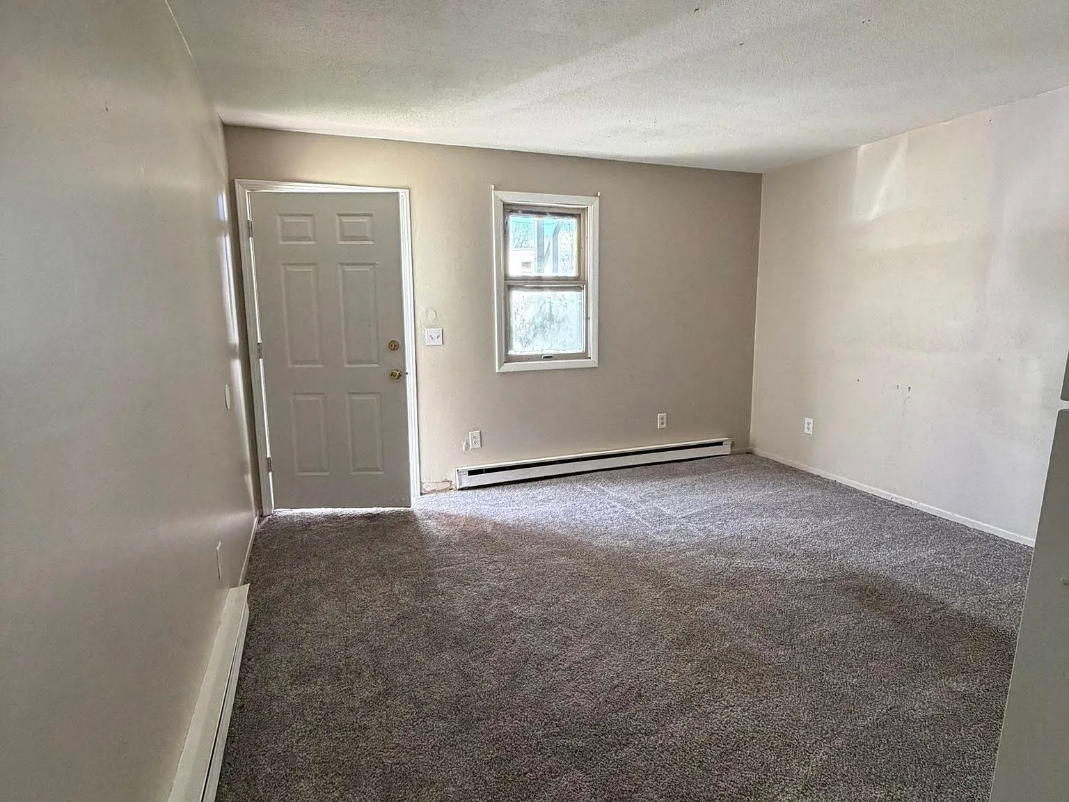3114 East Pike - A — Photo 2