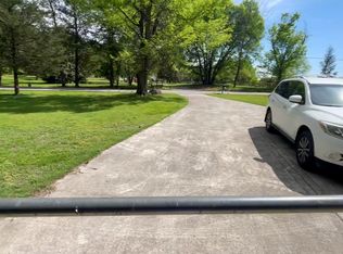 3986 Lowes Ferry Rd, Louisville, TN 37777