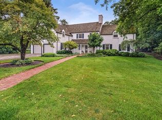 109 Old Green Bay Rd, Winnetka, IL 60093