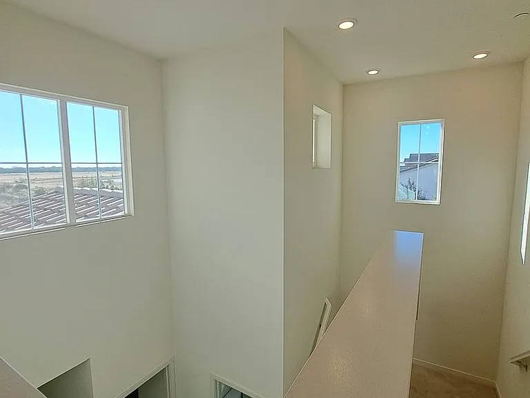 1160 Yale Dr — Photo 16