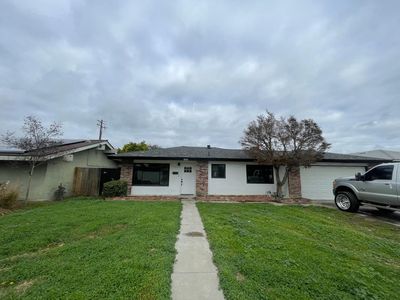 15332 W San Joaquin Ave, Kerman, CA, 93630