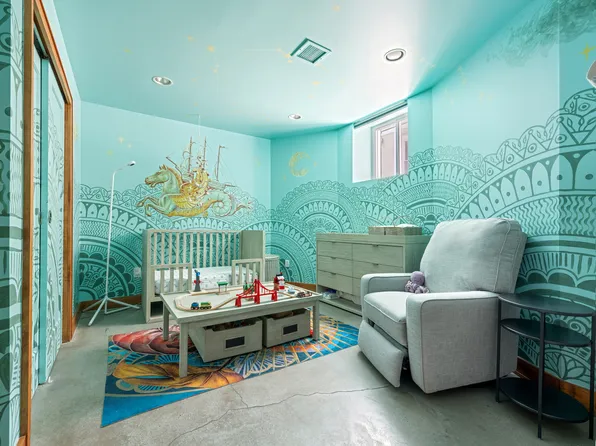 7807 Ridge Boulevard image 13 of 21