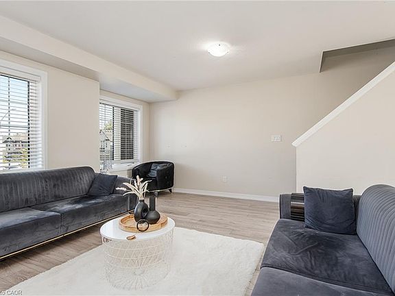3rd image of 120 Monarch Woods Dr
